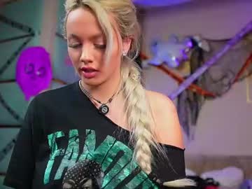 SabrinaJade