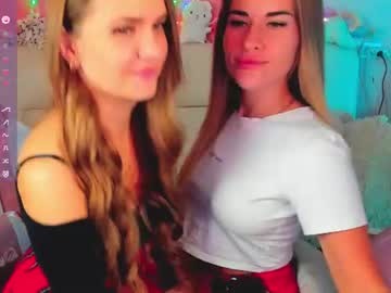 Ivanna and Jessica in glasess