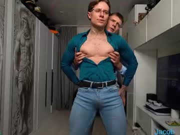 https://fans.ly/Nick_howlen