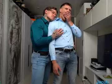 https://fans.ly/Nick_howlen