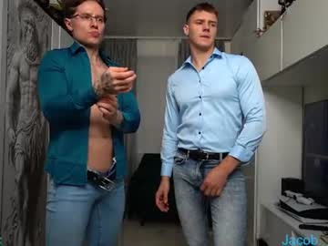 https://fans.ly/Nick_howlen