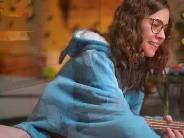 newchloe18