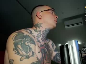 Sign up using my link and join the fun🥰  https://chaturbate.com/in/?tour=LQps&campaign=LhvDZ&track=default&room=tom__ice