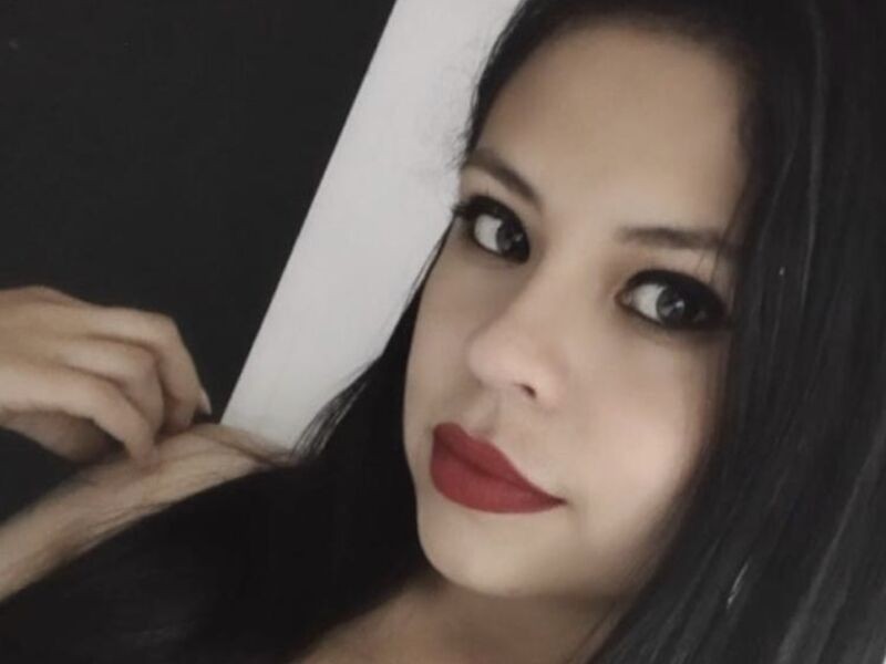 KellyLoraine