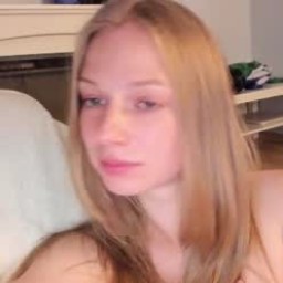 Alice https://fansly.com/Alice_in_Palace